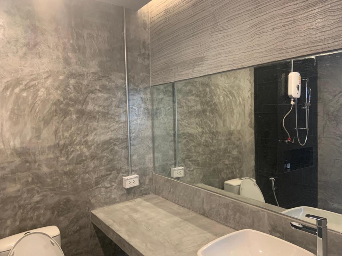 Loft Space Hotel Ranong Luaran gambar