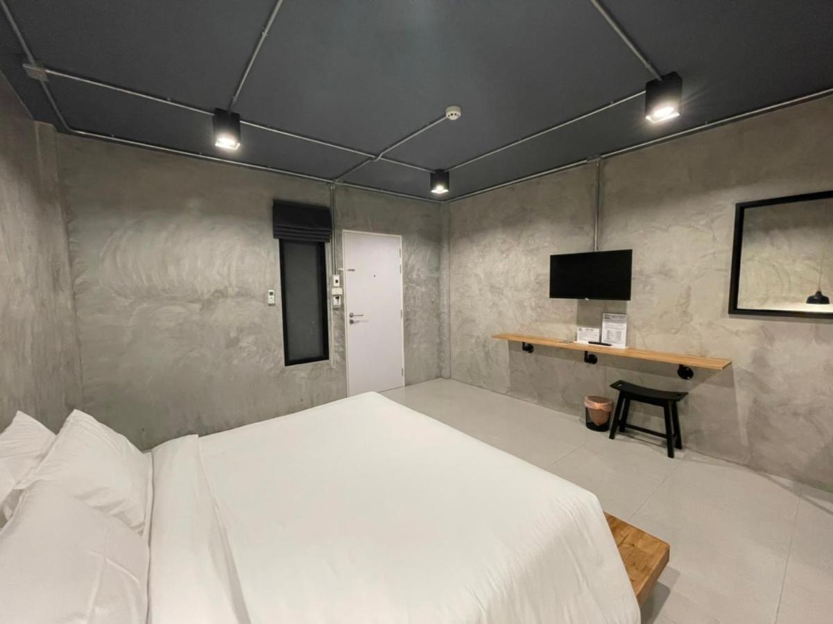 Loft Space Hotel Ranong Luaran gambar