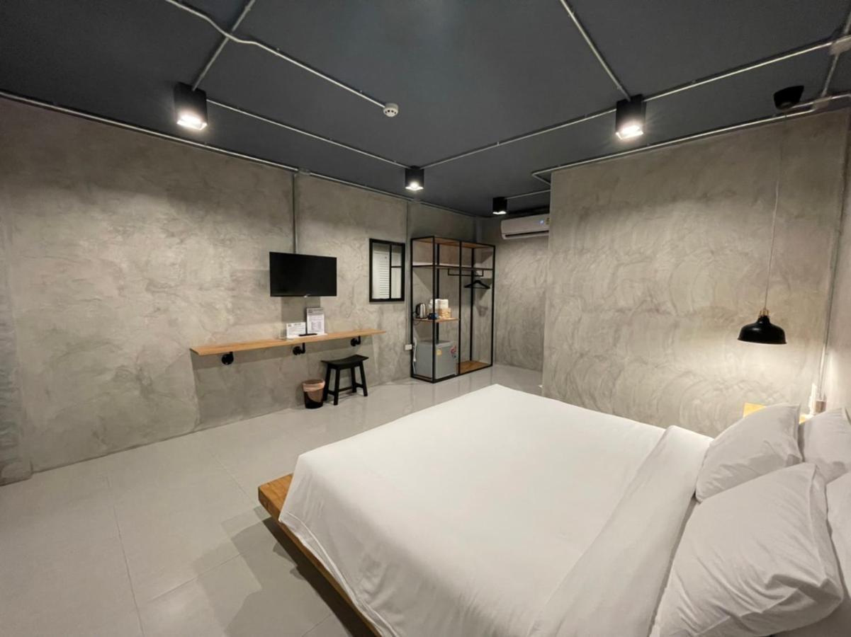 Loft Space Hotel Ranong Luaran gambar