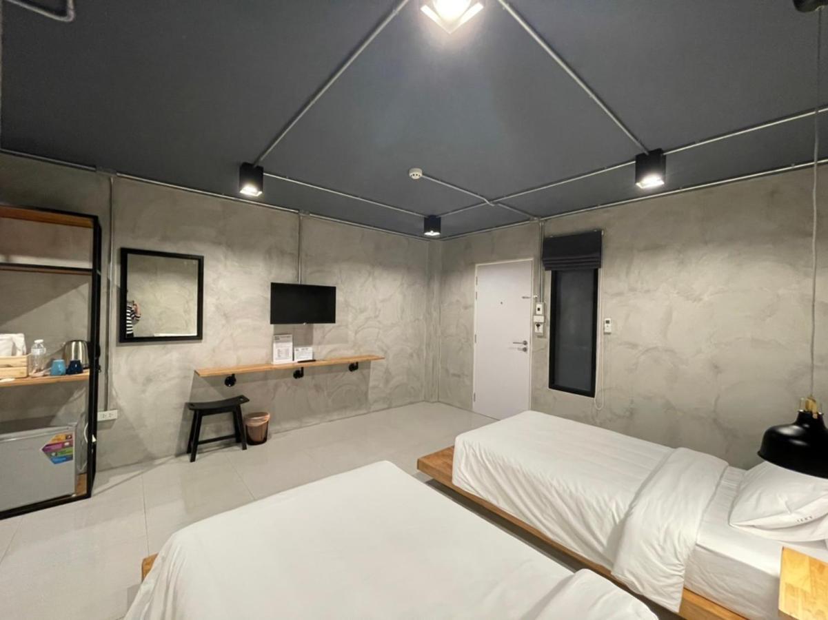 Loft Space Hotel Ranong Luaran gambar