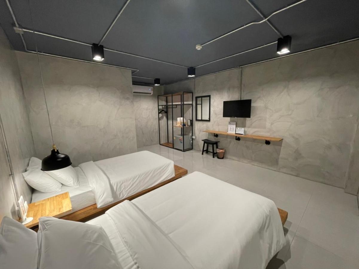 Loft Space Hotel Ranong Luaran gambar