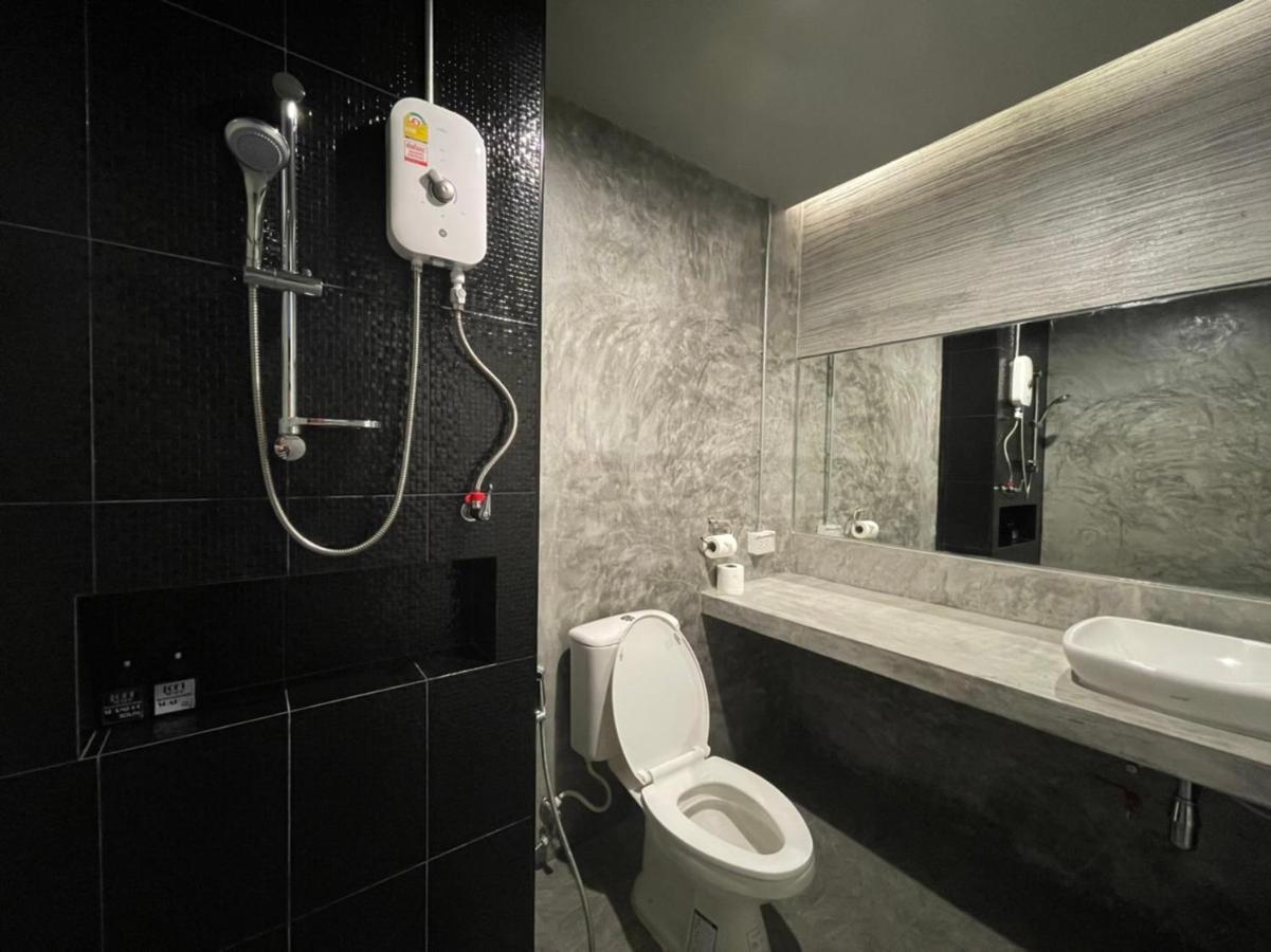 Loft Space Hotel Ranong Luaran gambar