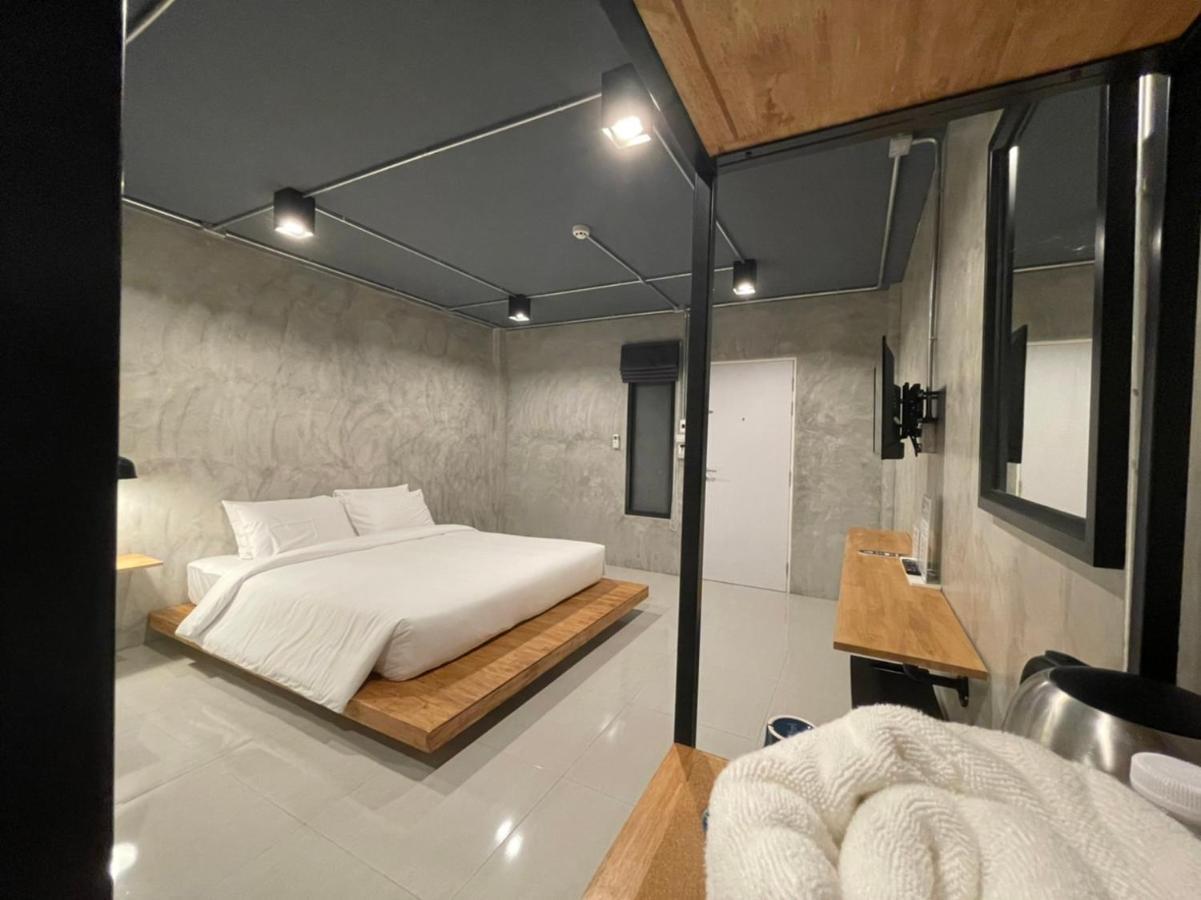 Loft Space Hotel Ranong Luaran gambar